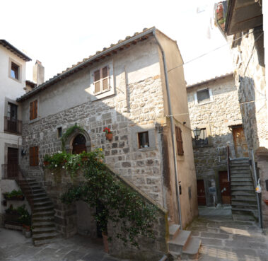 Vitorchiano | Casa della Strega o della Maga