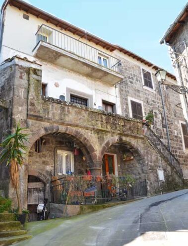 Vitorchiano | Palazzetto duecentesco